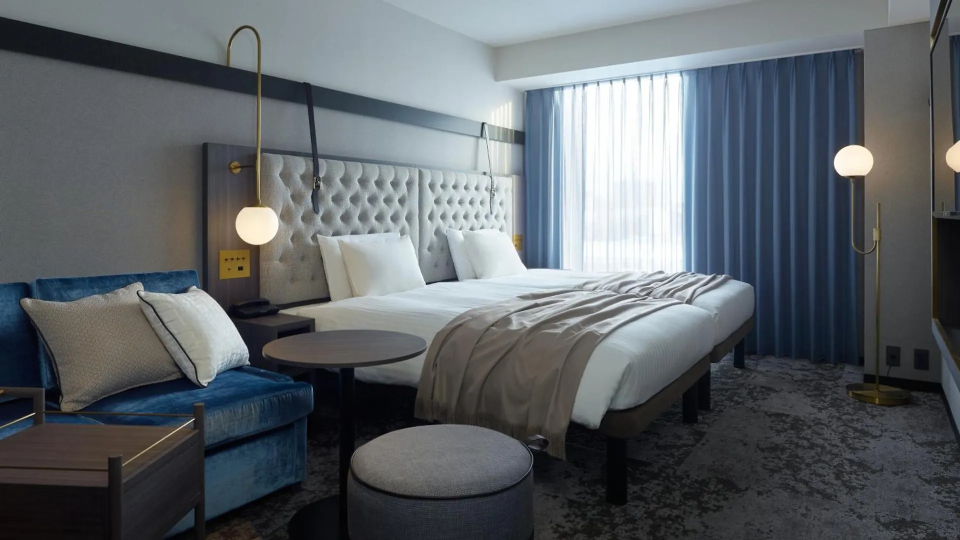 Mitsui Garden Hotel Sapporo West 4*,